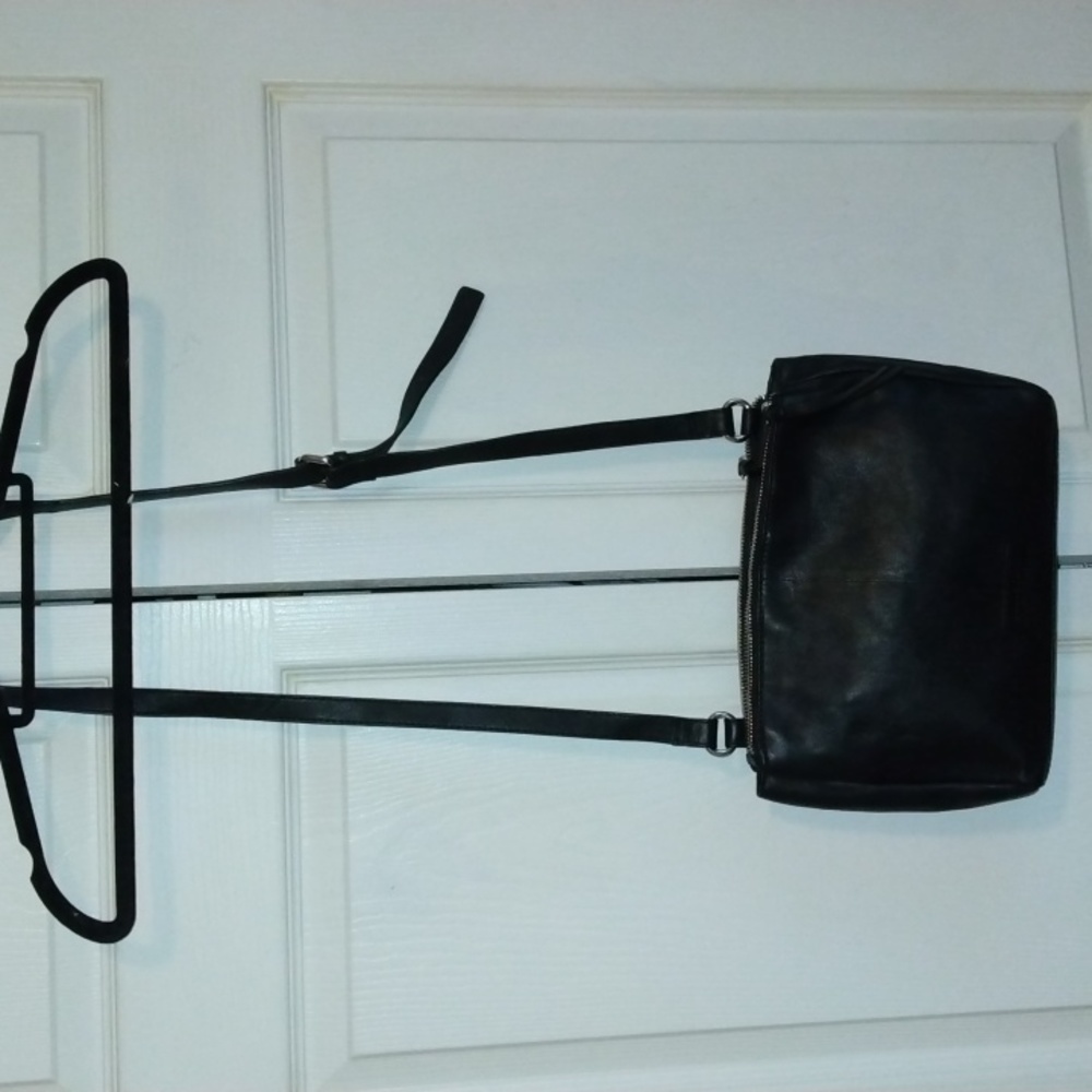 Women's Debenhams collection black leather crossbody bag purse